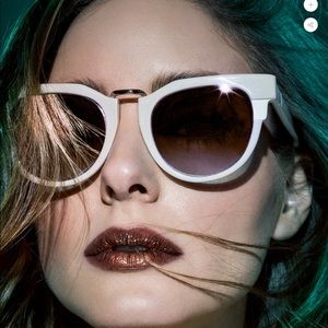 NIB Westward Leaning x Olivia Palermo Seaspray 03